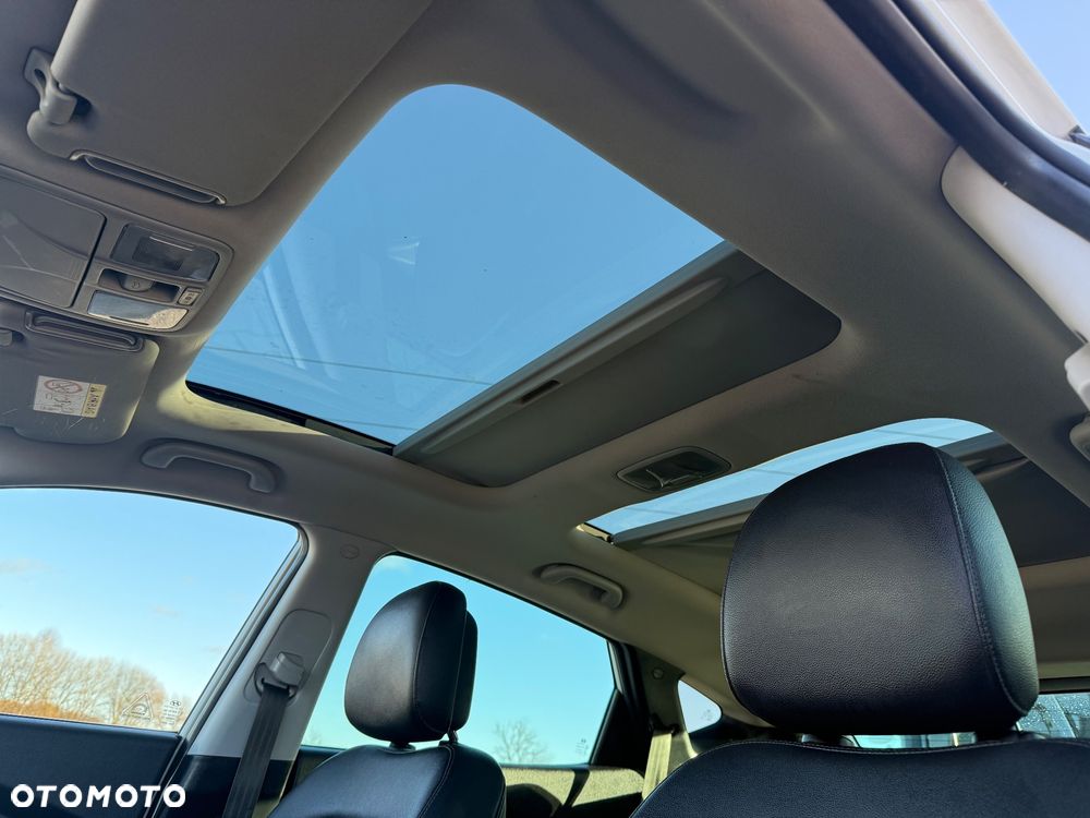 Hyundai ix35 1.7 CRDi 2WD Fifa World Cup Edition - 20