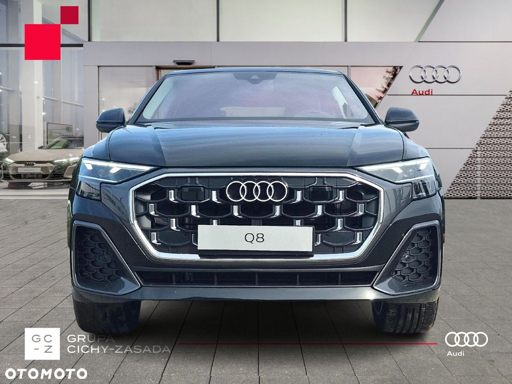 Audi Q8 - 8