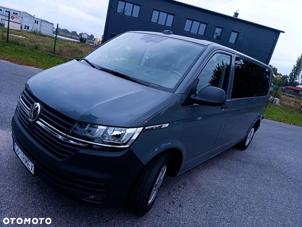 Volkswagen Caravelle - 24