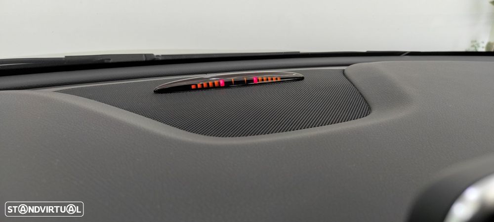 Mercedes-Benz CLA 180 CDI AMG Line - 29