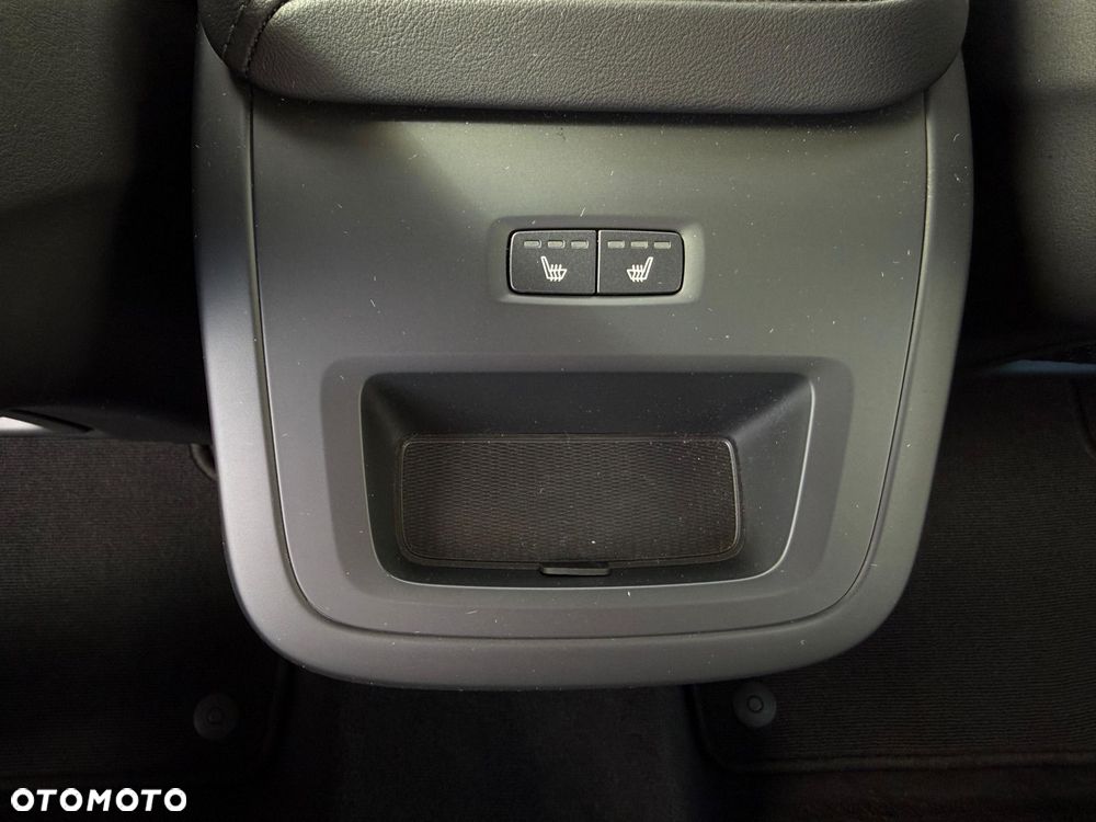 Volvo XC 60 - 25