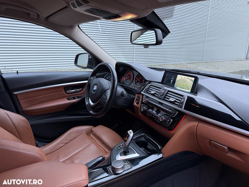 BMW Seria 3 320d Efficient Dynamic Edition Aut. Luxury Line - 11