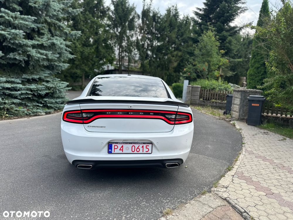 Dodge Charger - 5