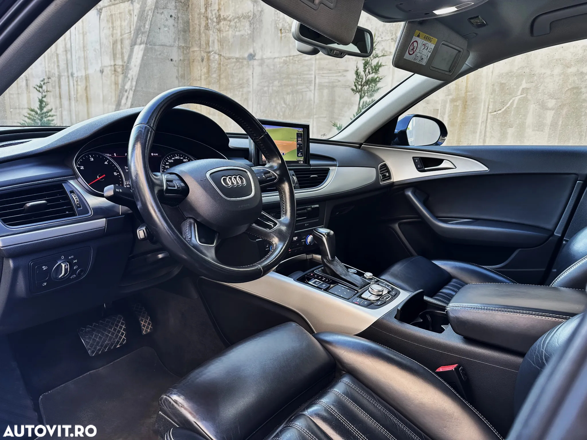 Audi A6 Avant 2.0 TDI Ultra S tronic - 8