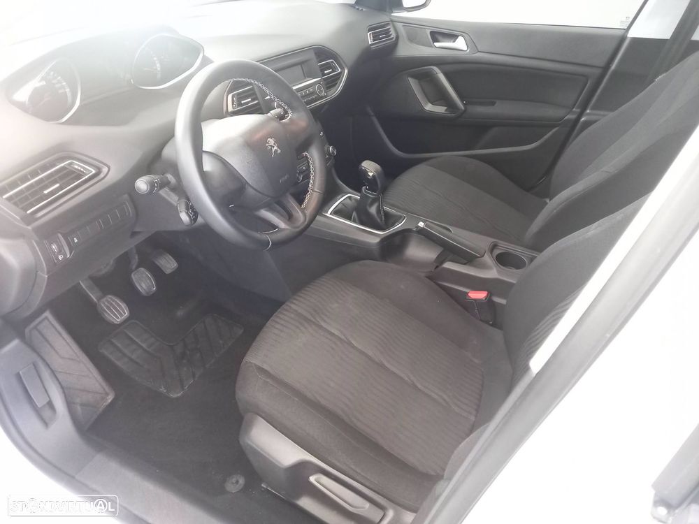 Peugeot 308 SW HDi FAP 90 Active - 7