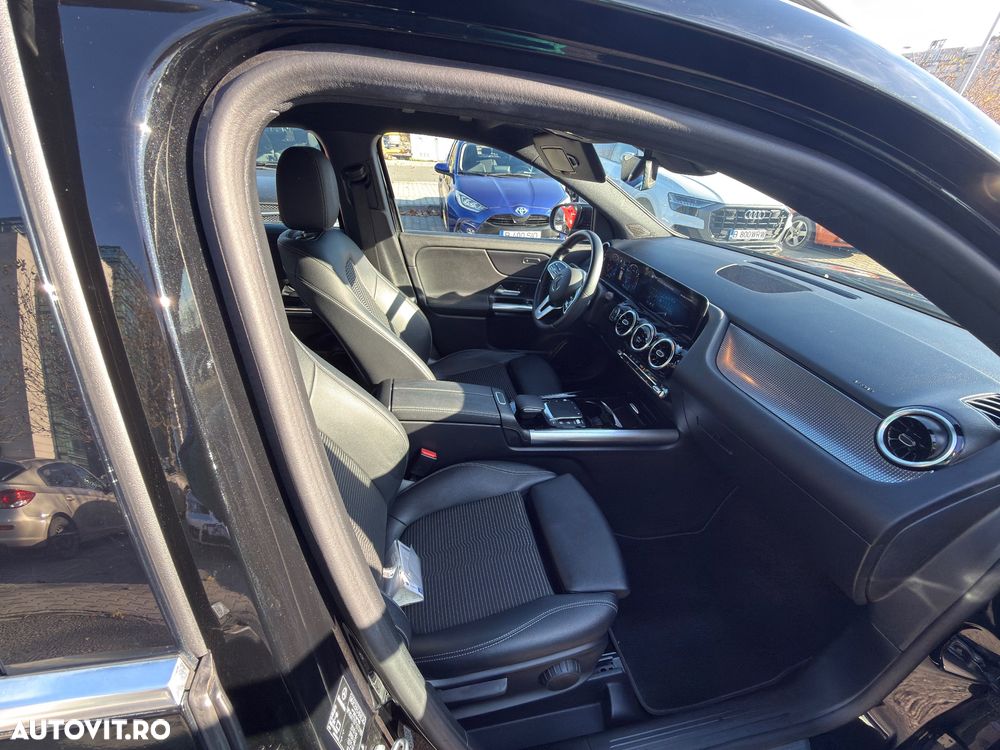 Mercedes-Benz GLA 200 7G-DCT Progressive - 15