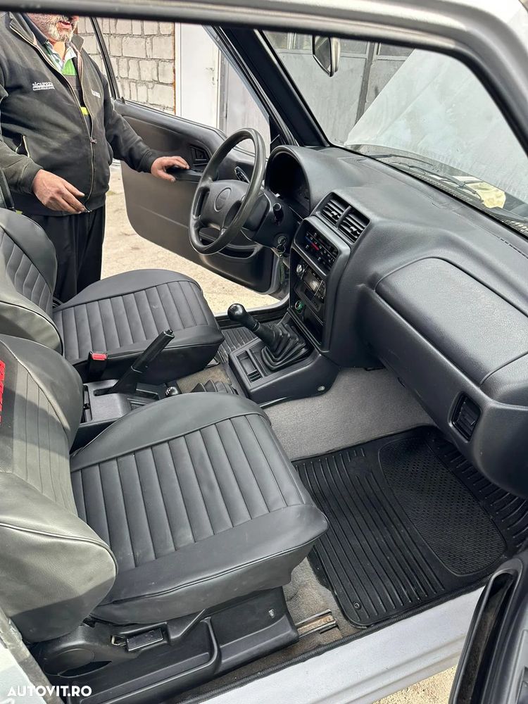 Suzuki Vitara - 4