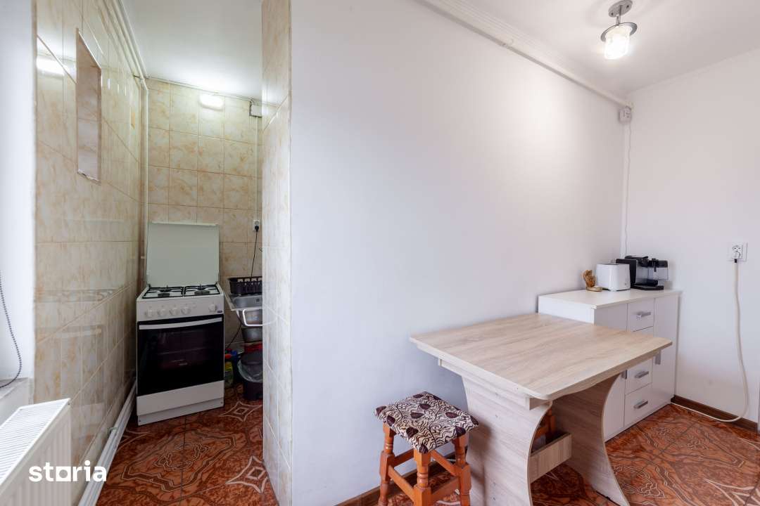 Garsoniera spatioasa in Mioveni - Imagine principală: 4/10