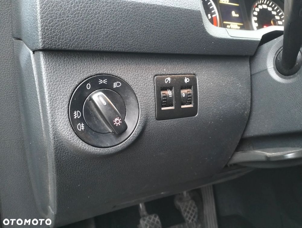 Volkswagen Caddy - 16