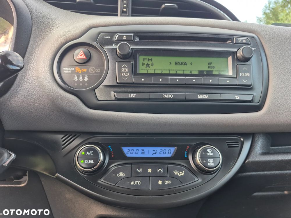 Toyota Yaris 1.5 VVT-i Style - 15
