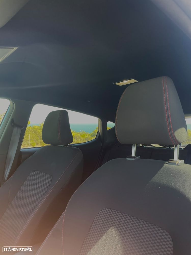 Ford Fiesta 1.0 EcoBoost ST-Line - 16