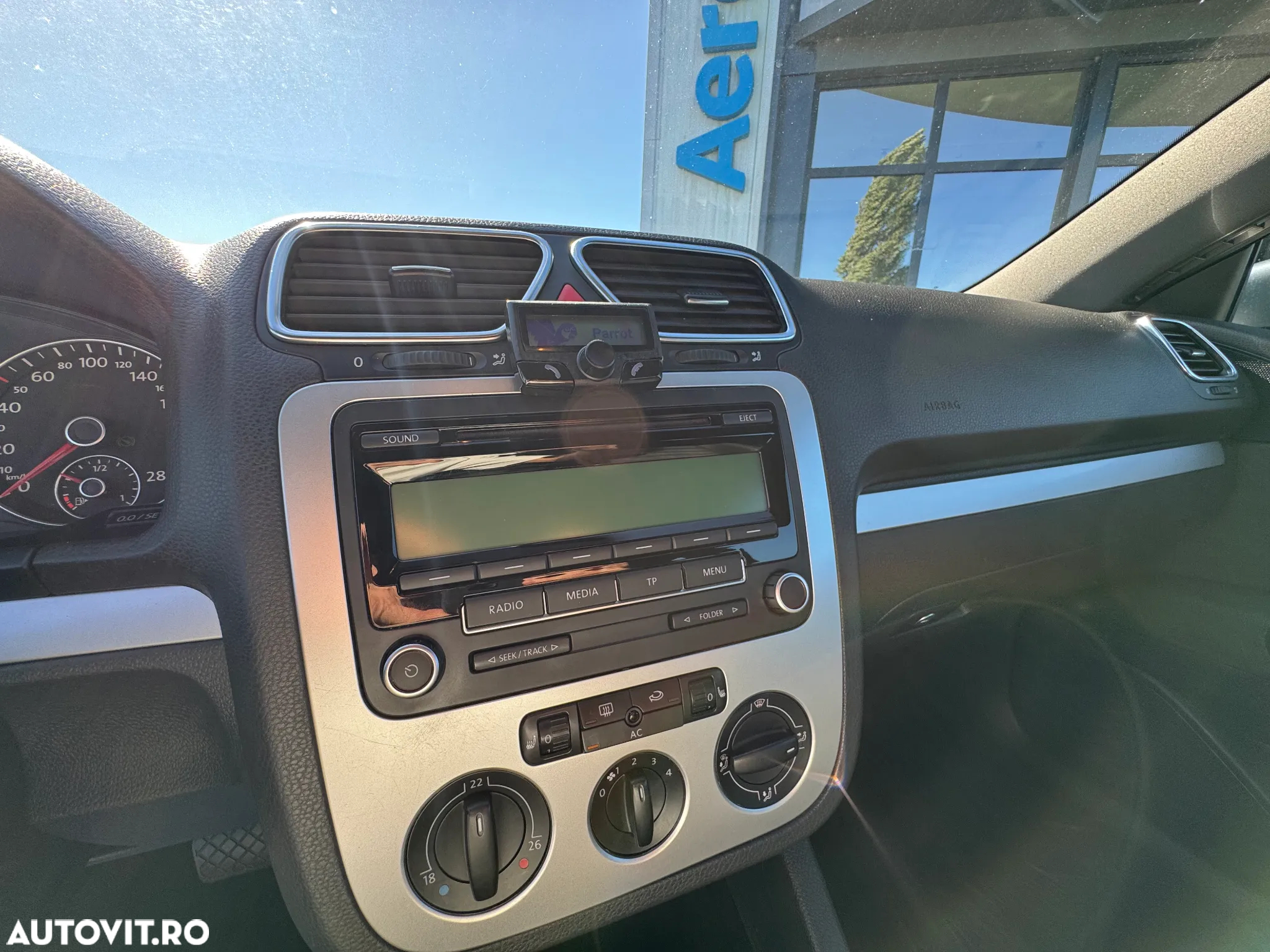 Volkswagen Scirocco 2.0 TDI DPF DSG - 23