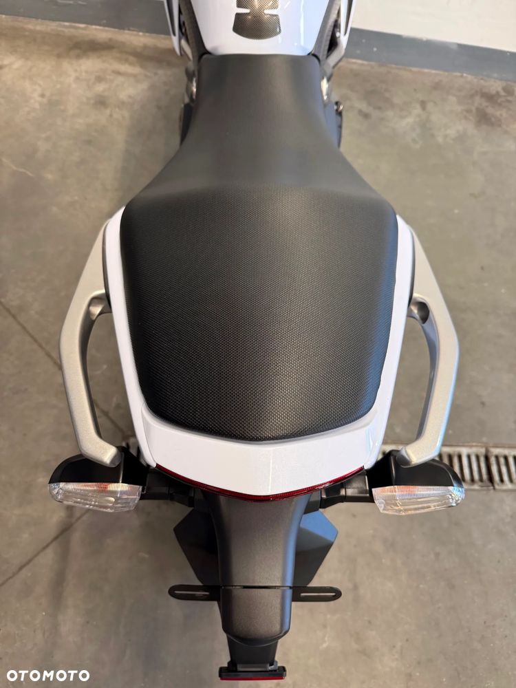 Kawasaki ER - 39