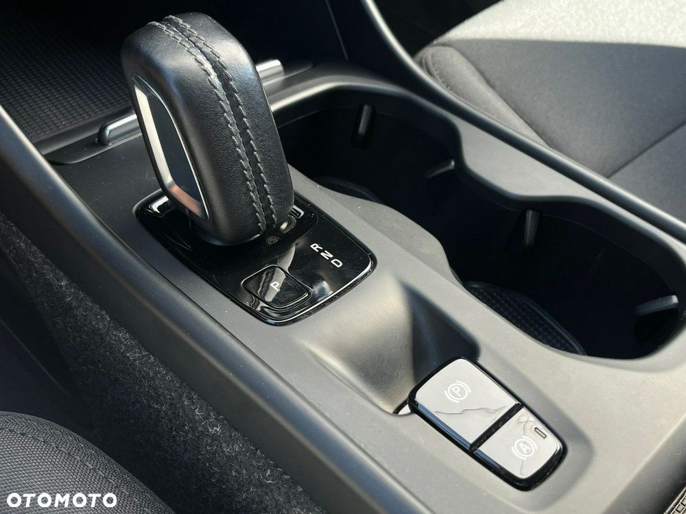 Volvo XC 40 - 23