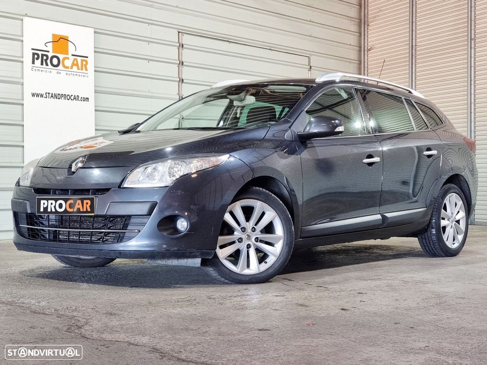 Renault Mégane Sport Tourer 1.5 dCi Dynamique - 1