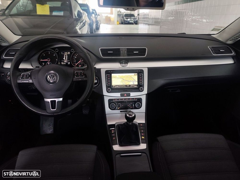 VW Passat CC 2.0 TDi BlueMotion - 14