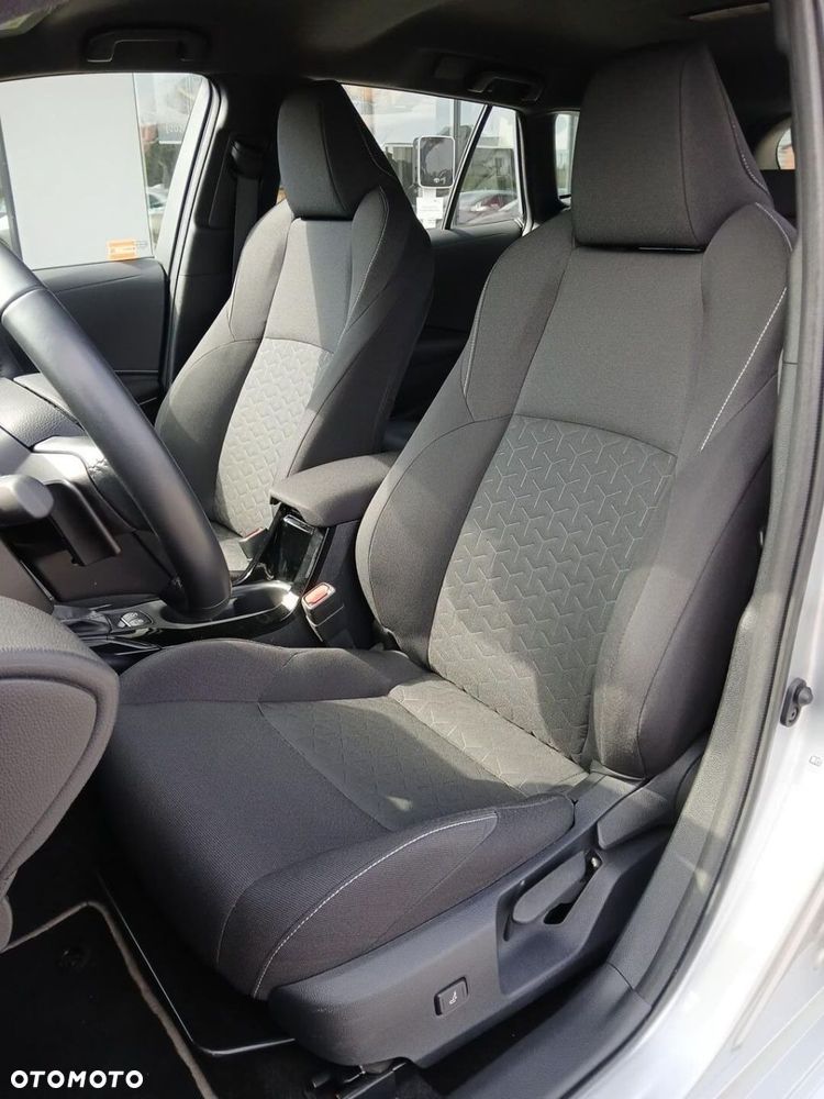 Toyota Corolla 2.0 Hybrid Comfort - 38