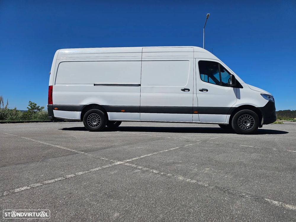 Mercedes-Benz Sprinter 319 CDI - 3