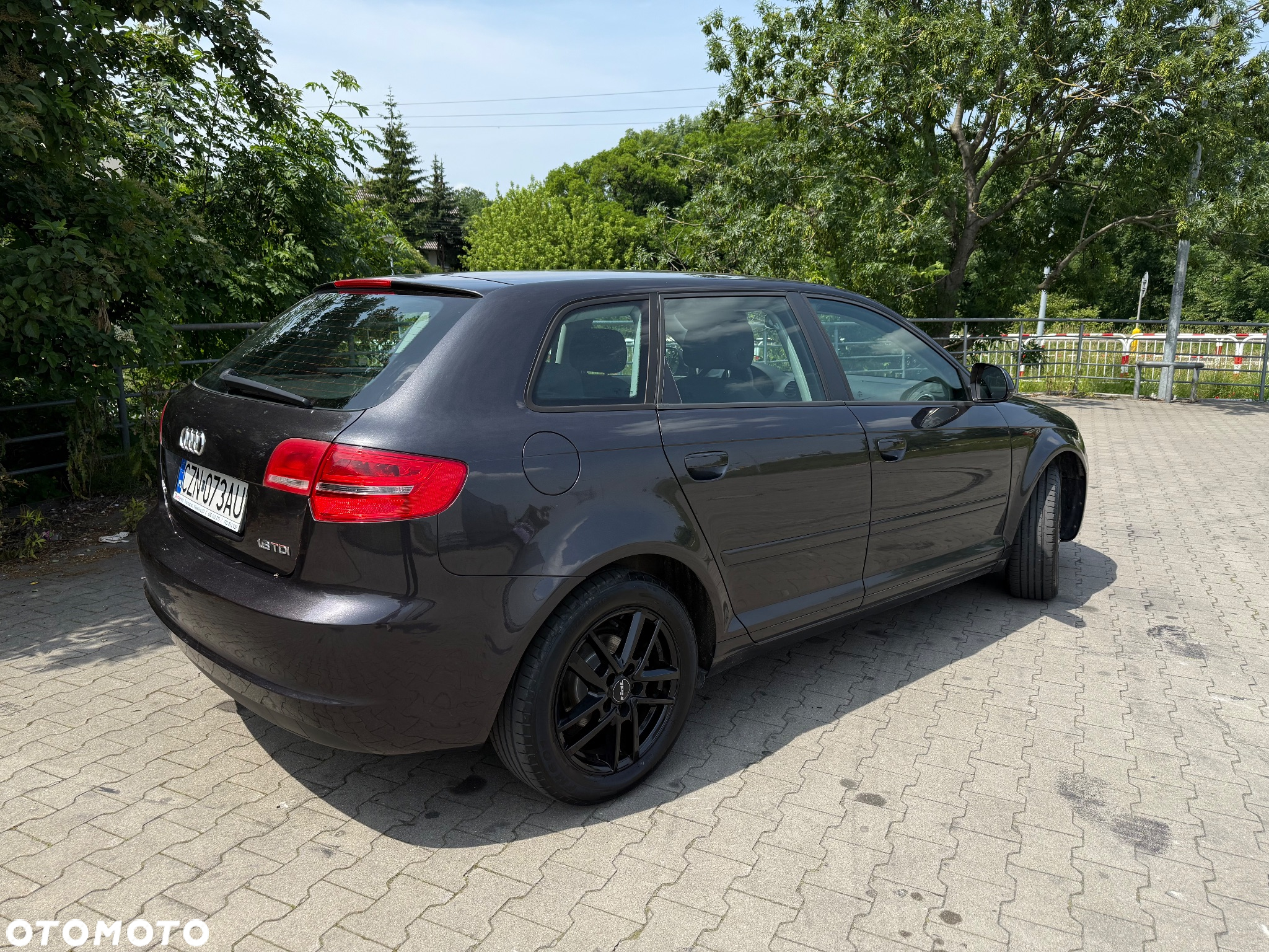 Audi A3 1.6 TDI Attraction - 3
