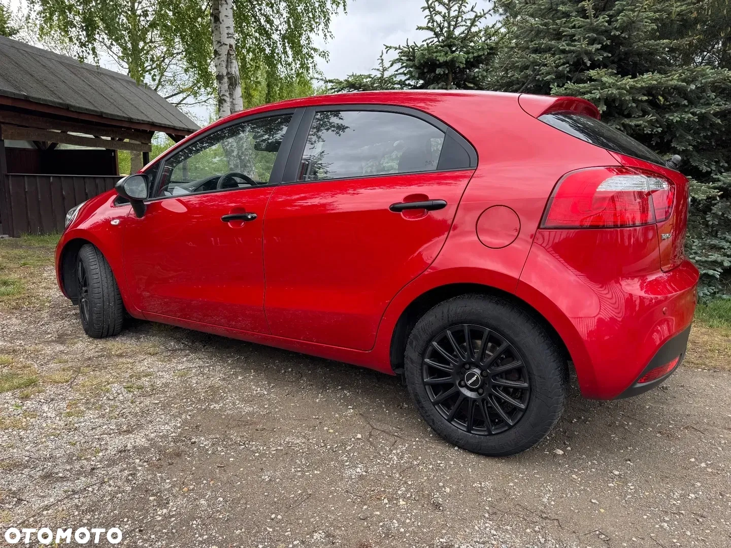 Kia Rio - 12