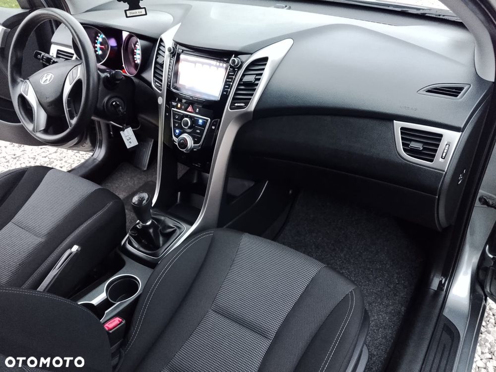 Hyundai i30 - 14