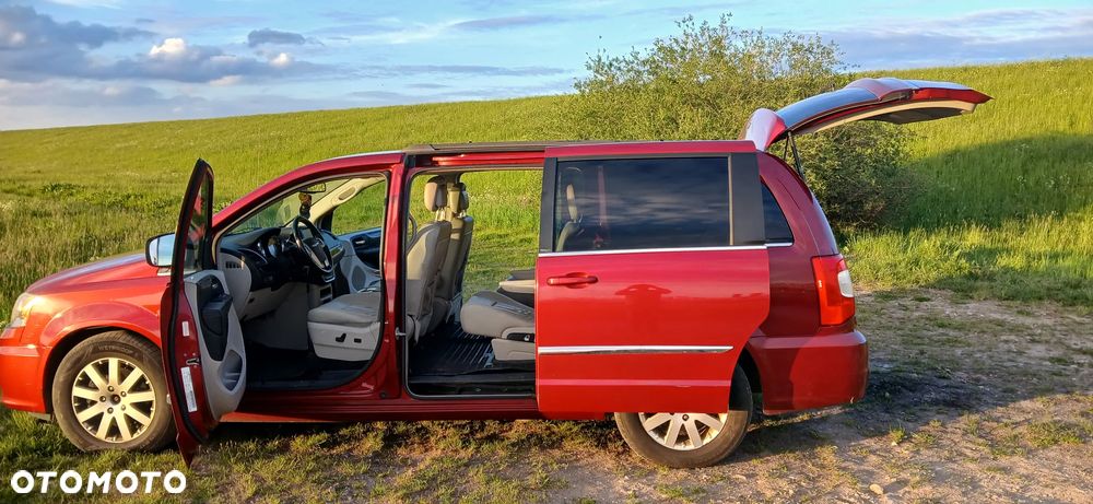 Chrysler Town & Country 3.6 Limited - 5
