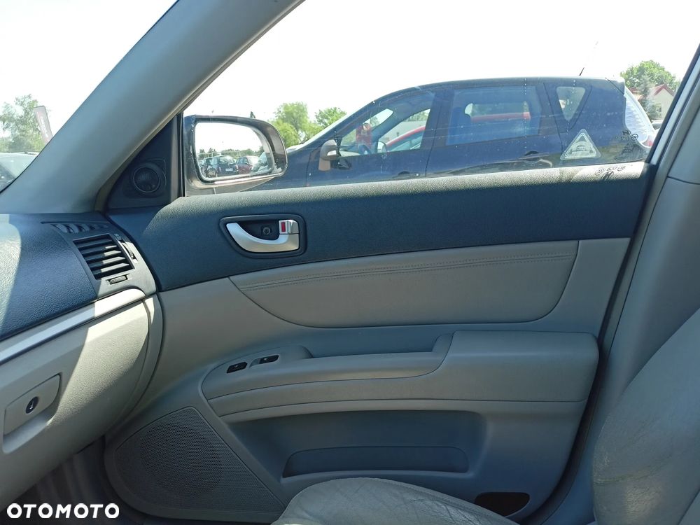 Hyundai Sonata - 13