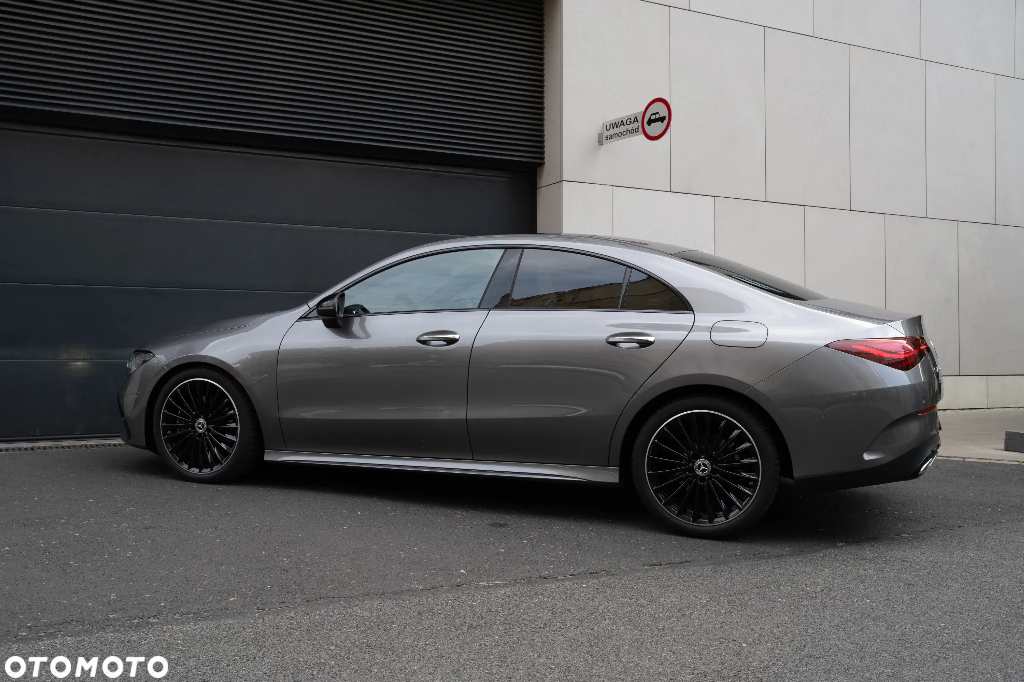 Mercedes-Benz CLA 220 mHEV 4-Matic AMG Line 8G-DCT - 4