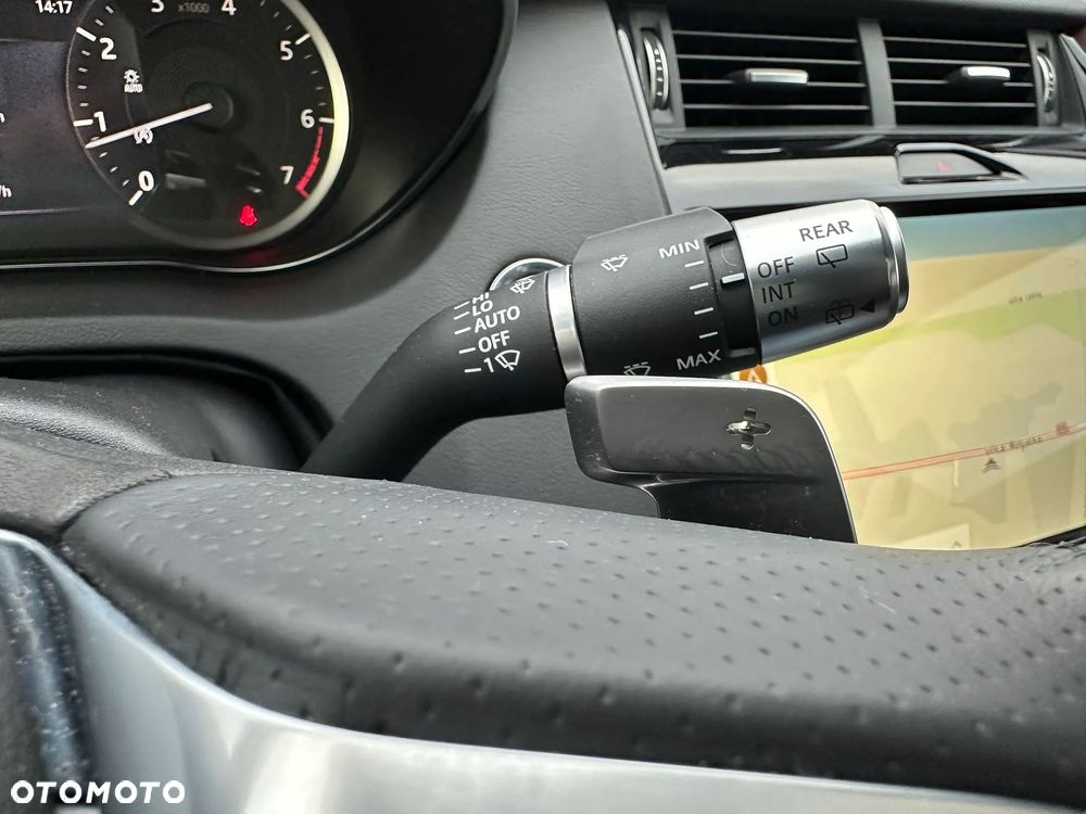 Jaguar E-Pace 2.0 P200 mHEV AWD R-Dynamic S - 16