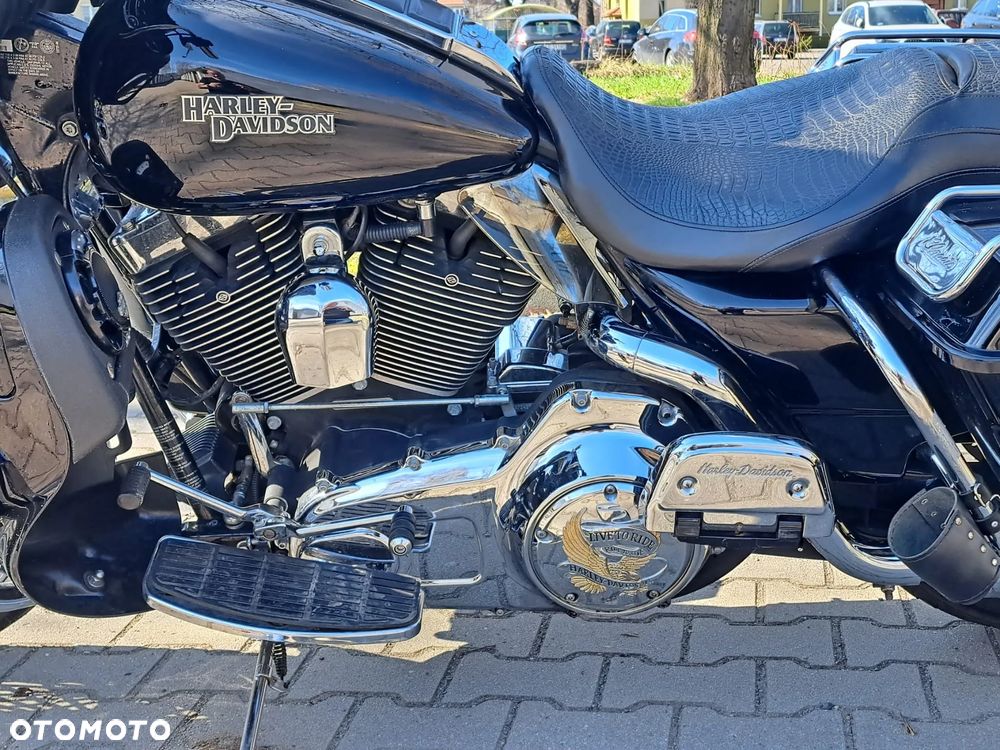 Harley-Davidson Electra - 12