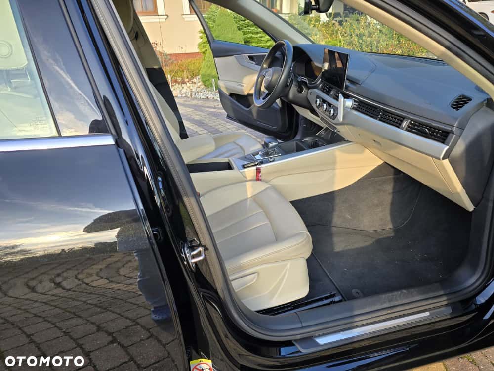 Audi A4 Limousine - 13