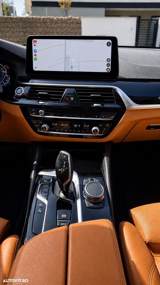 BMW Seria 5 530e xDrive Aut. - 9
