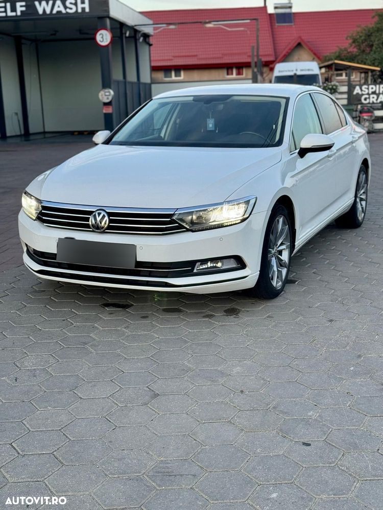 Volkswagen Passat 1.6 TDI SCR DSG - 9