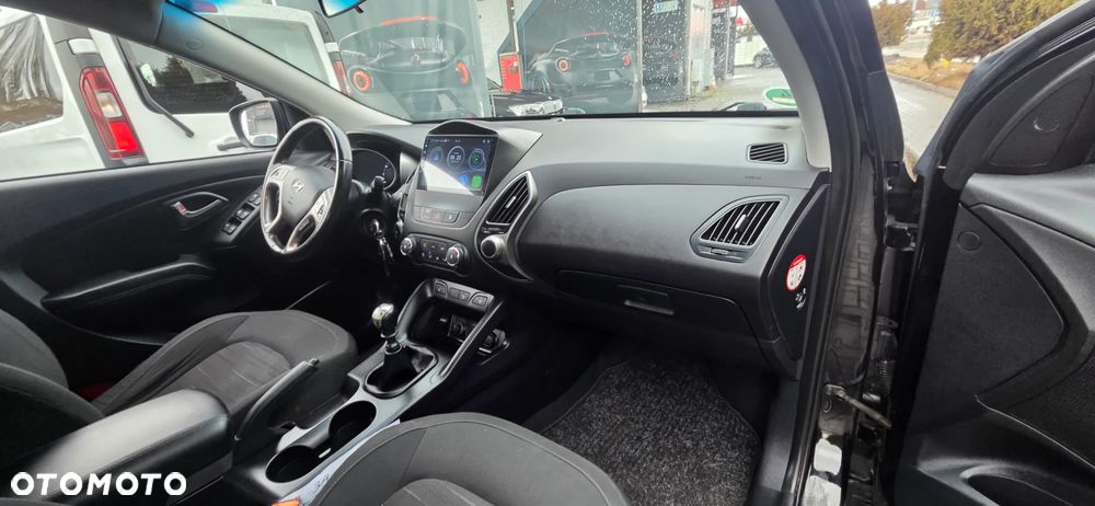 Hyundai ix35 2.0 4WD Trend - 32