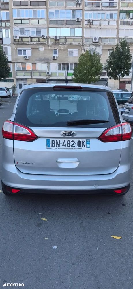 Ford C-Max - 18