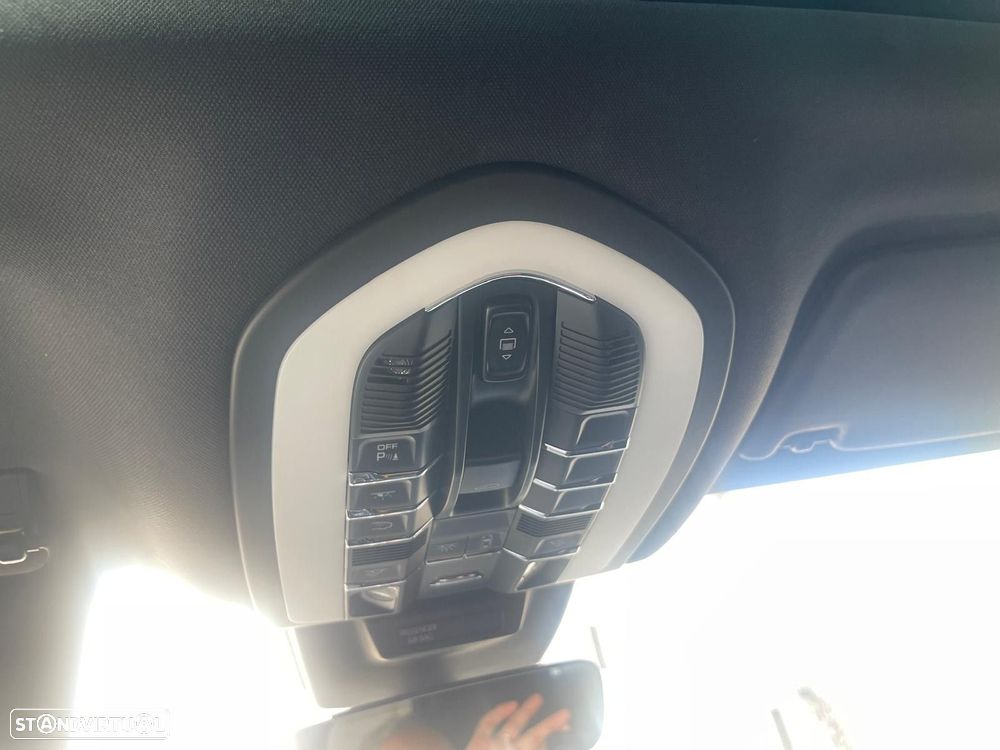 Porsche Macan 2.0T - 27