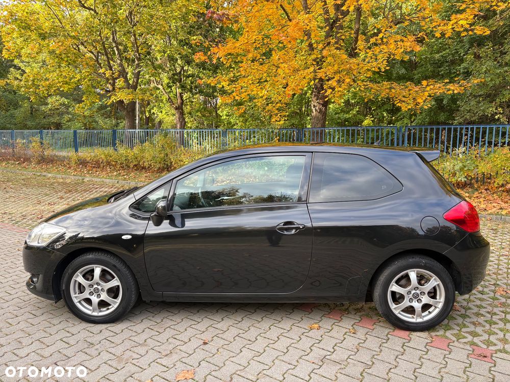 Toyota Auris 2008 photo 5