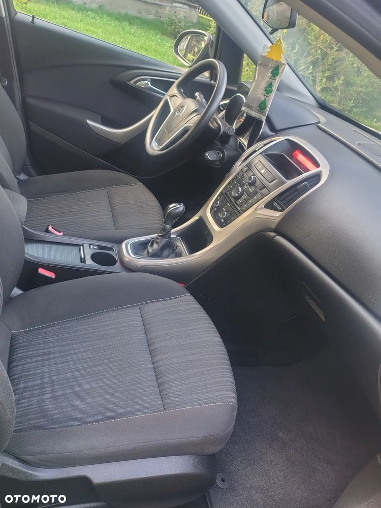 Opel Astra 1.4 - 17
