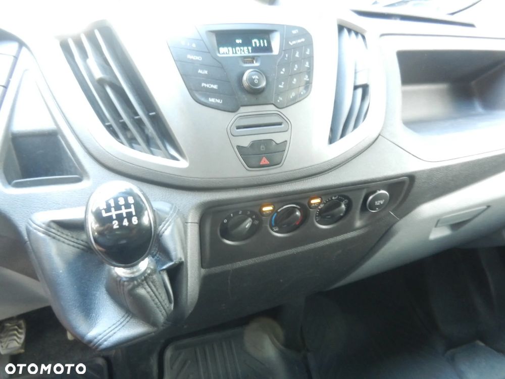Ford Transit - 20
