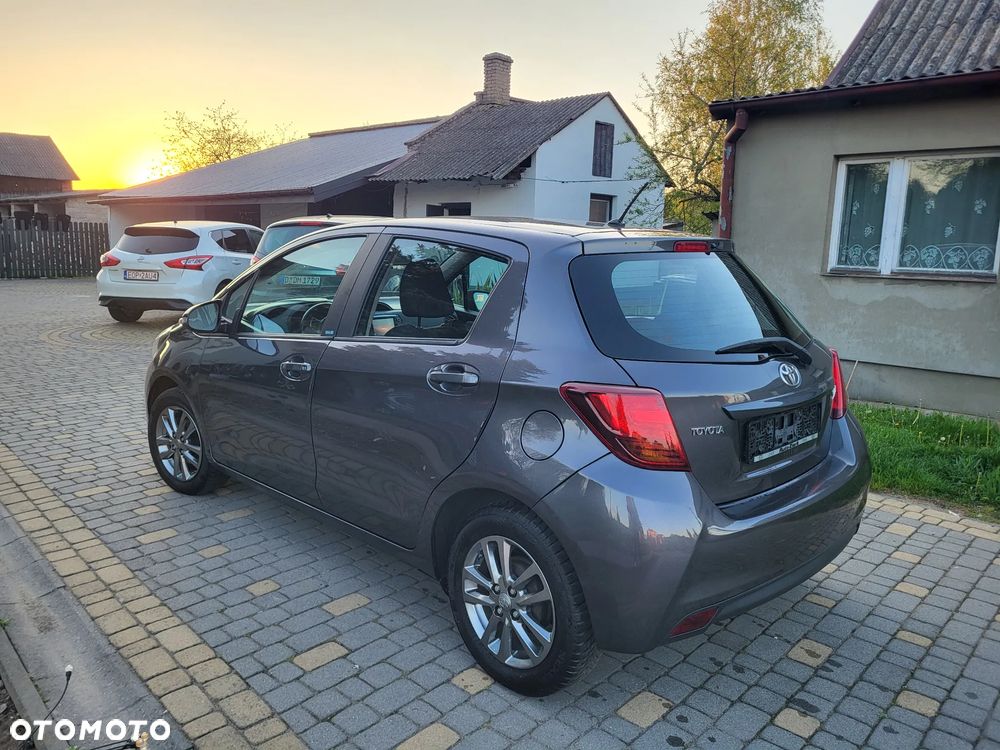 Toyota Yaris 1.33 Premium - 33