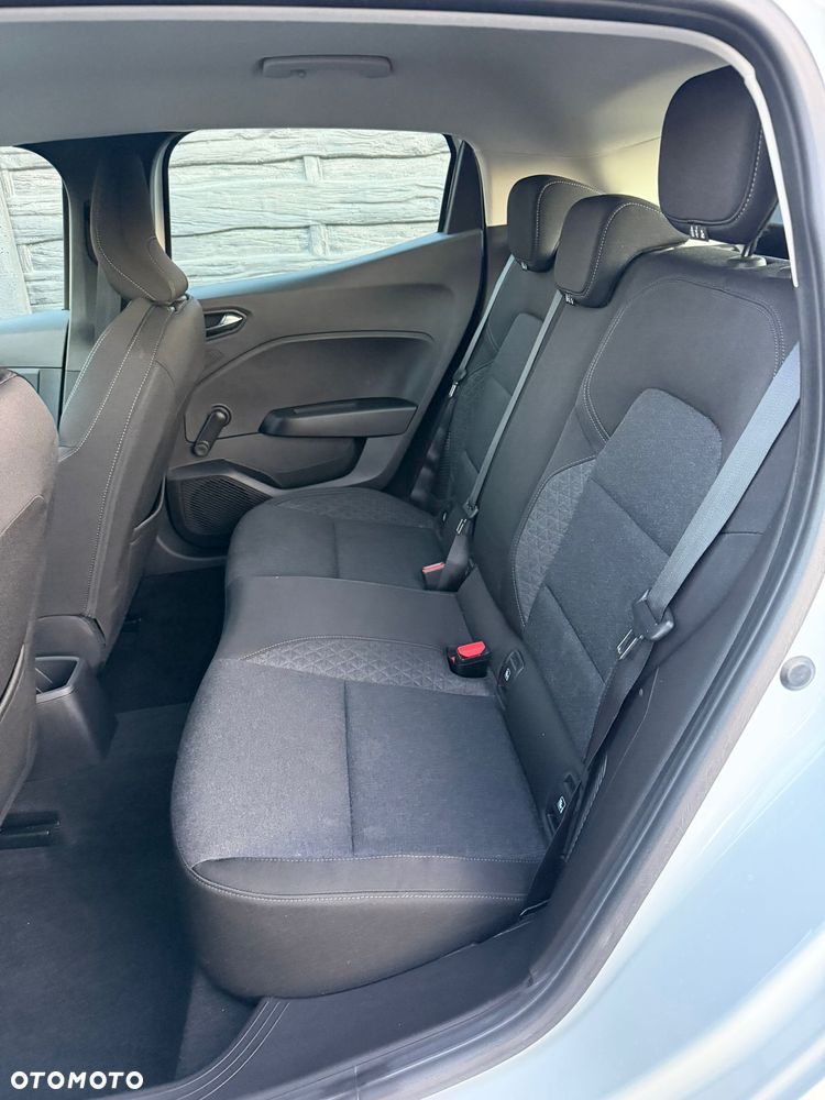 Renault Clio E-TECH 140 BUSINESS EDITION - 12