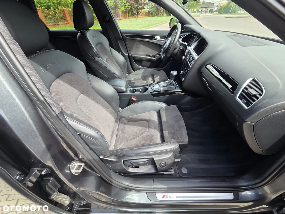 Audi A4 Avant 2.0 TDI Quattro Sport S tronic - 35