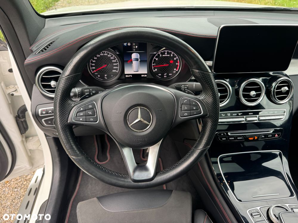 Mercedes-Benz GLC AMG 43 4Matic 9G-TRONIC - 17