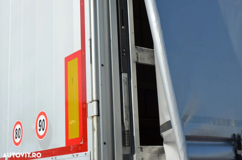 Schwarzmuller MEGA / 04.2022r / OŚ POD. / DACH POD. / CODE XL / 2302 - 15