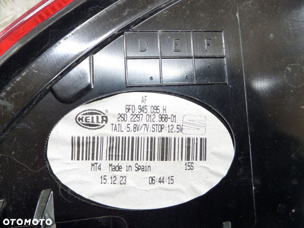 seat ibiza v lampa tylna tył lewa 6f0945095h - 6