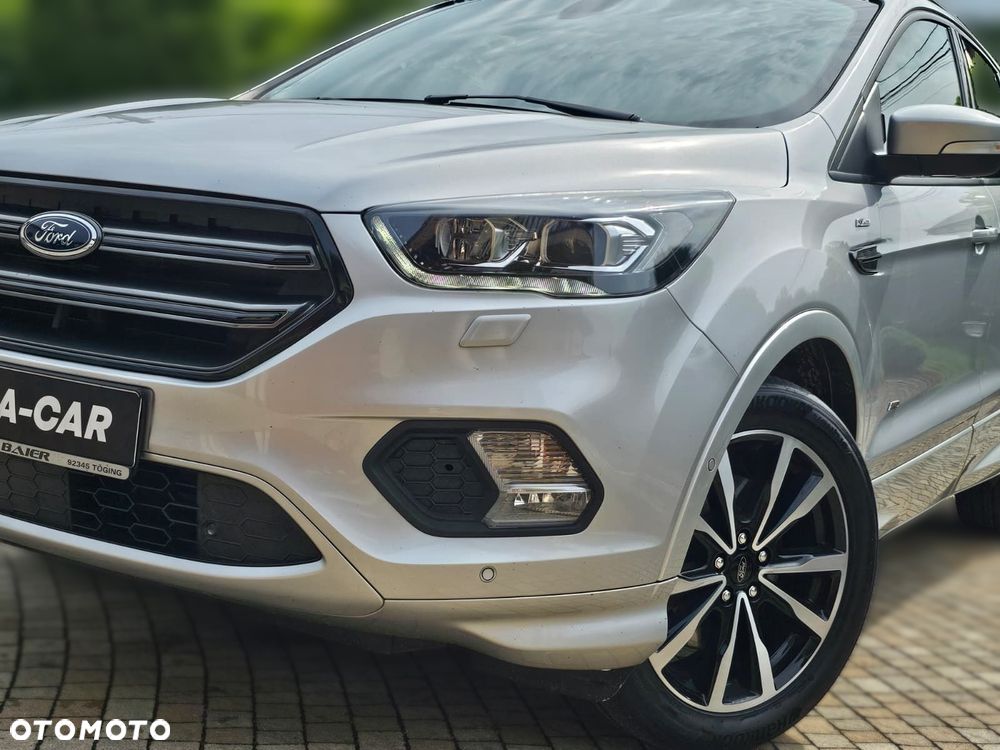 Ford Kuga 2.0 TDCi 4x4 ST-Line - 27