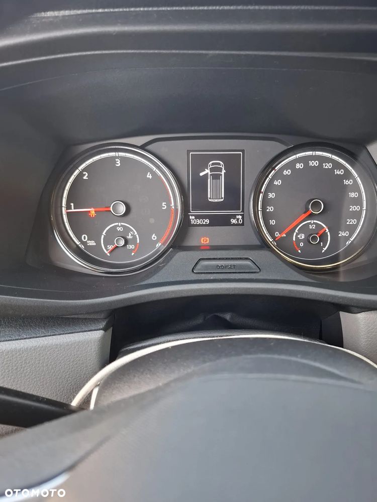 Volkswagen Transporter T6 - 12