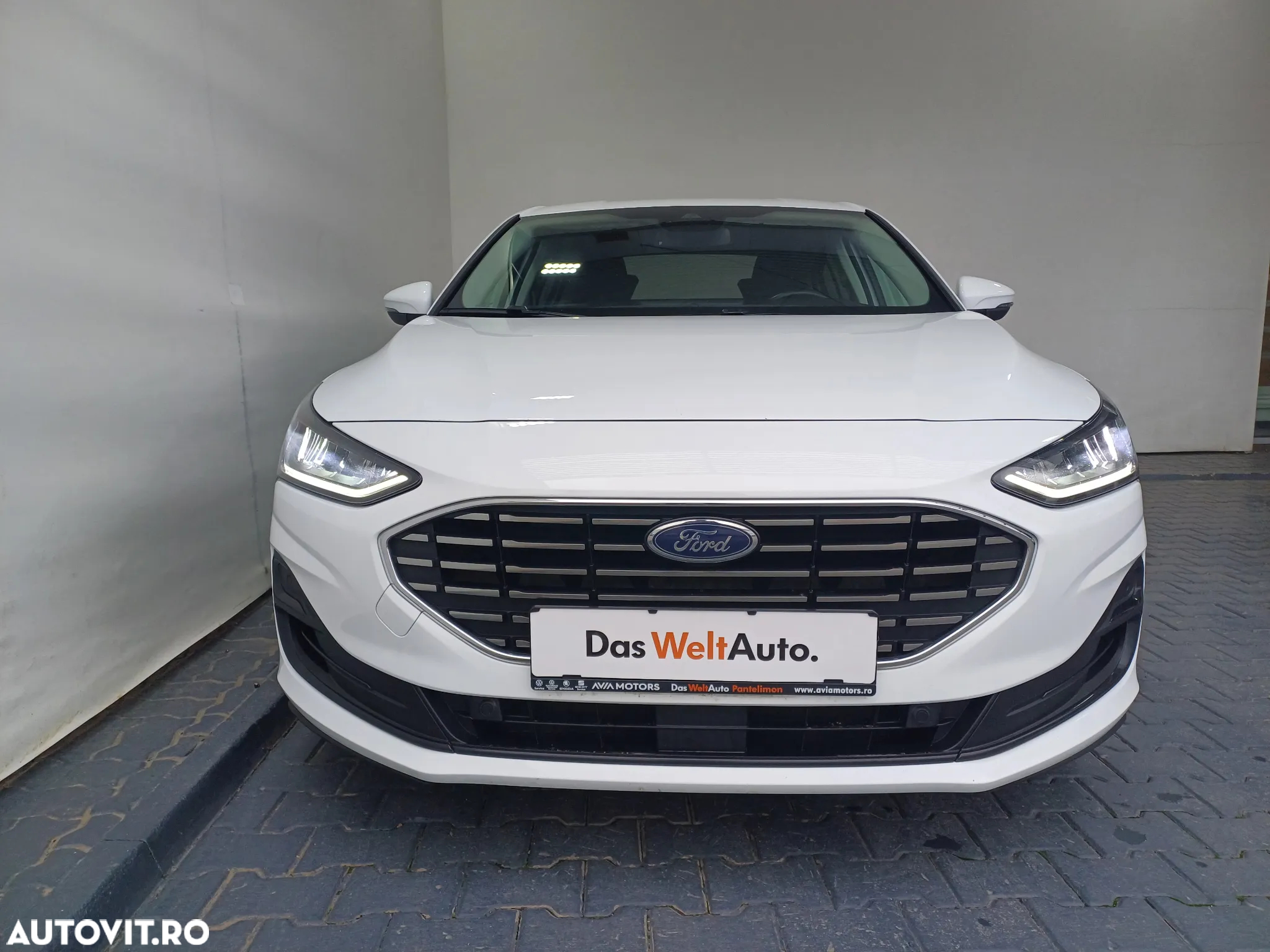 Ford Focus 1.0 EcoBoost Titanium Business - 36