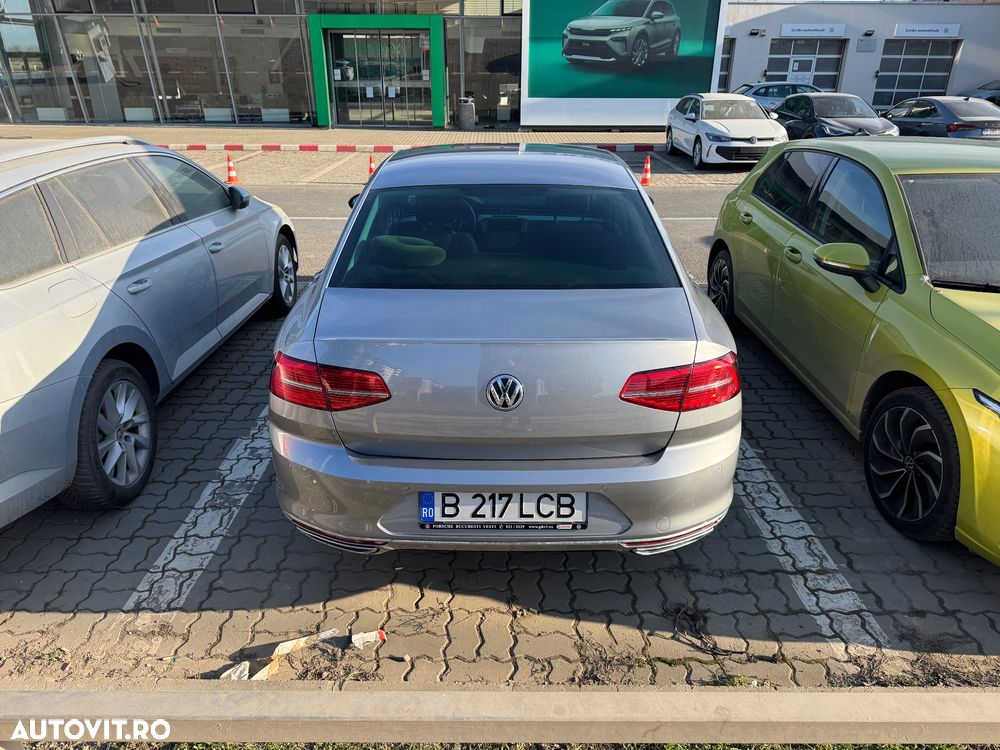 Volkswagen Passat 1.4 TSI ACT DSG R Executive - 3