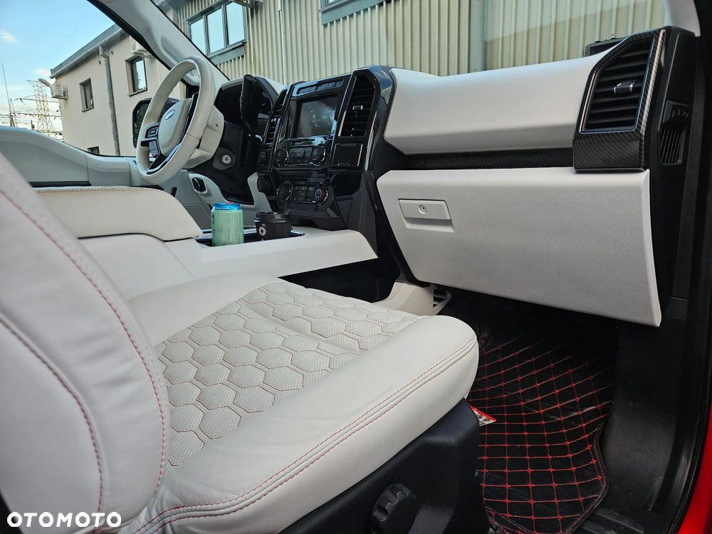 Ford F150 - 18